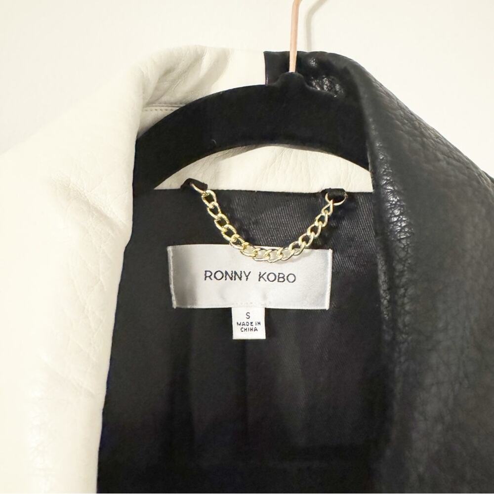 Ronny Kobo Baylor Faux Leather Trench Coat Size Small - Picture 6 of 11